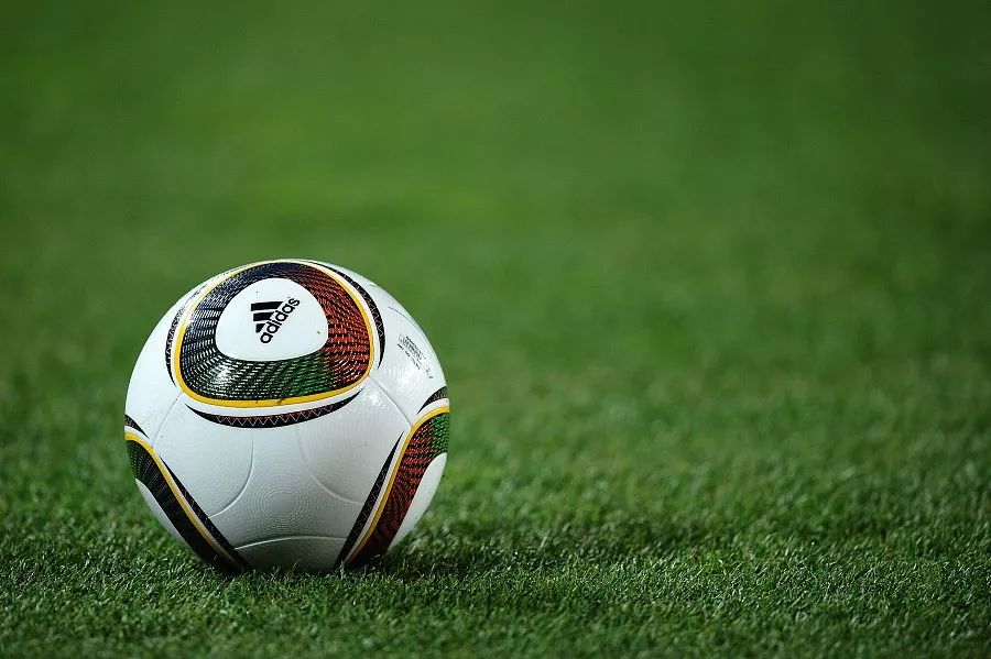 世界冠军足球2018_足球冠军世界杯_足球冠军世界排名最新排名表格