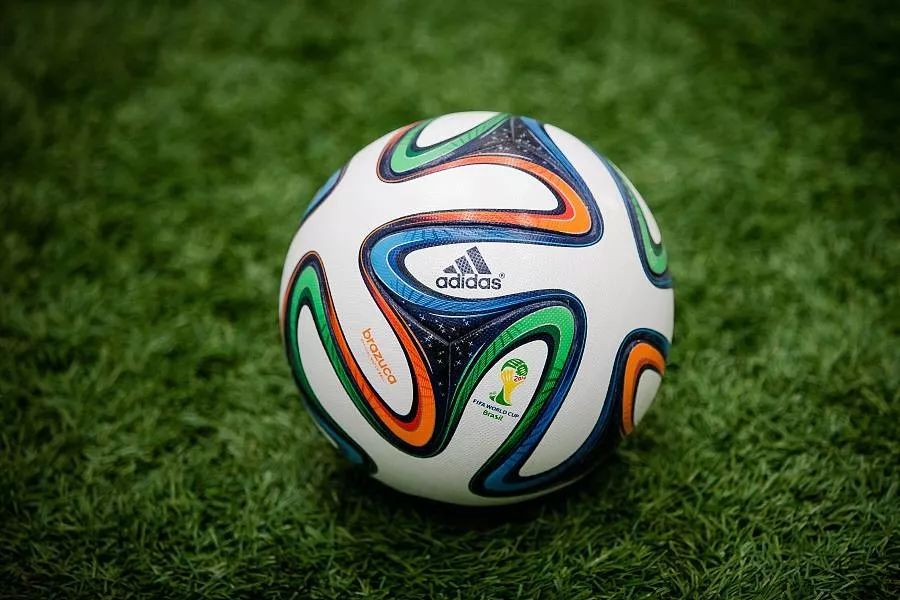 足球冠军世界杯_足球冠军世界排名最新排名表格_世界冠军足球2018